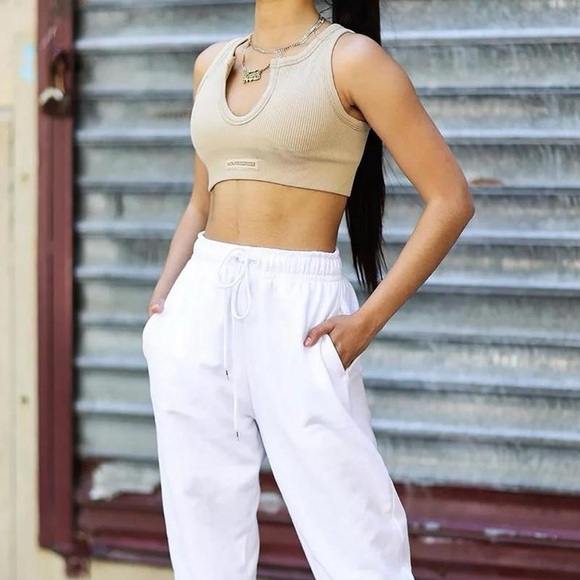 Fighter Ribbed Active Crop Tank In Infinity Seamless - Nude - Picture 5 of 6